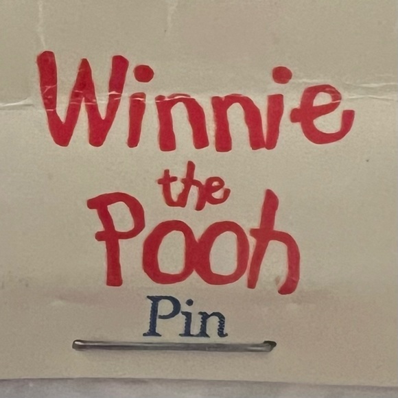 Winnie The Pooh Pin - Picture 3 of 5